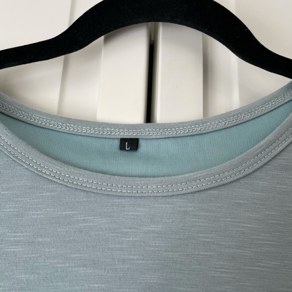 Cute light blue dress. Size L - Picture 3 of 3